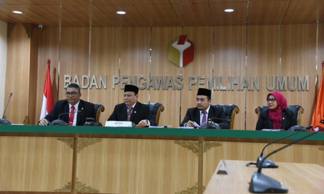 Menguatnya Kewenangan dan Bawaslu Kabupaten/Kota Jadi Permanen dalam UU Pemilu 7/2017