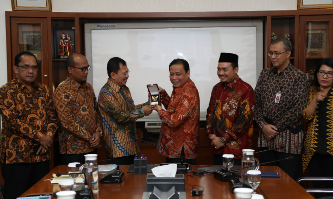 Menkes Nyatakan Siap Bantu Cek Kesehatan Perekrutan Panwascam