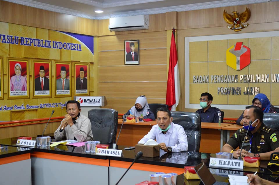 Bawaslu Gelar Rapat dengan Sentra Gakkumdu