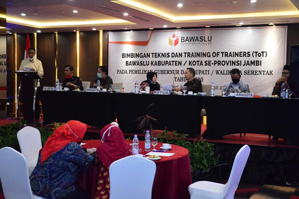 Bawaslu Jambi Gelar ToT