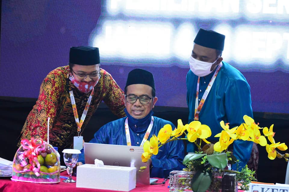 Hari Pertama, Bawaslu Mengawasi Pendaftaran Calon Gubernur Jambi