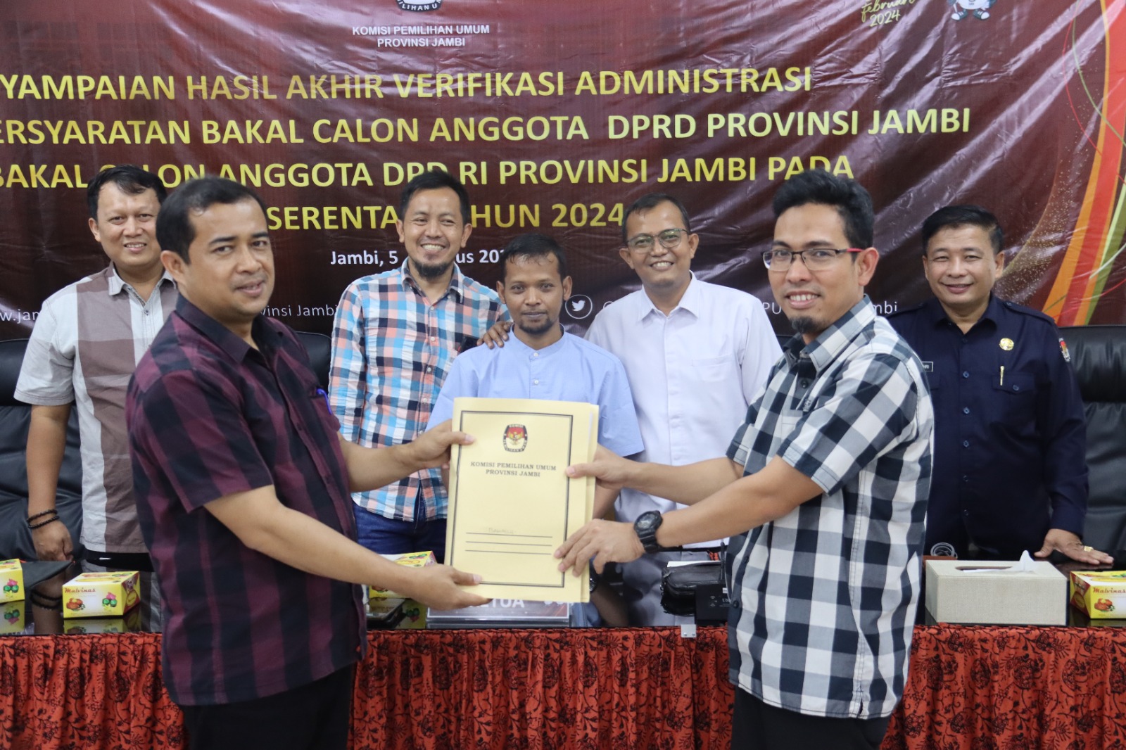 Bawaslu Jambi Teriam hasil Akhir Vermin Dokumen Bacaleg