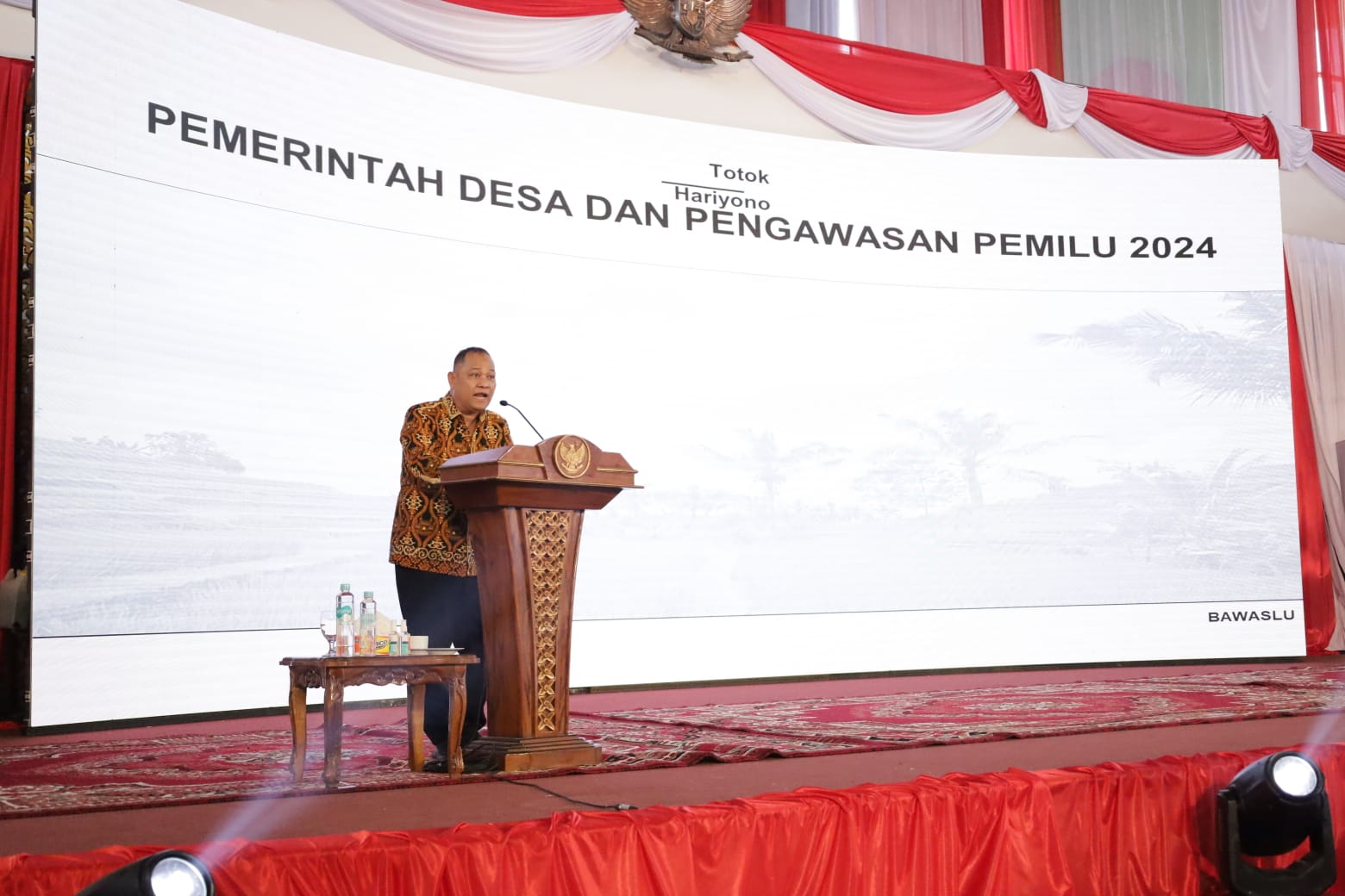 Totok Minta Kades Jaga Netralitas