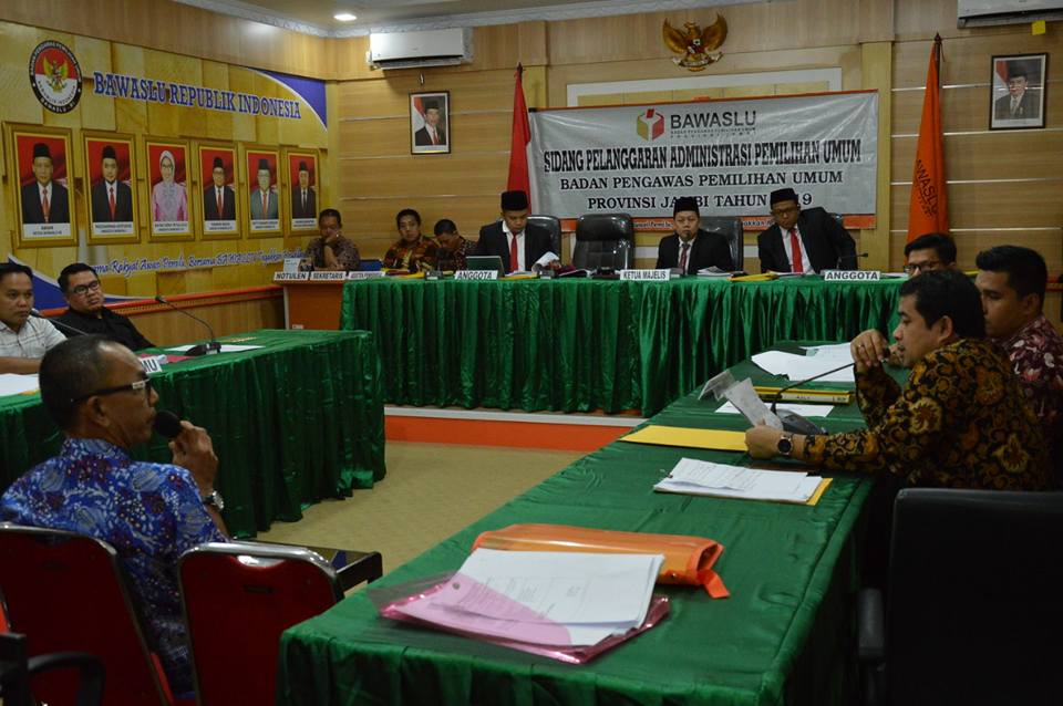 Sidang Pelanggaran Administrasi di Merangin dan Kerinci