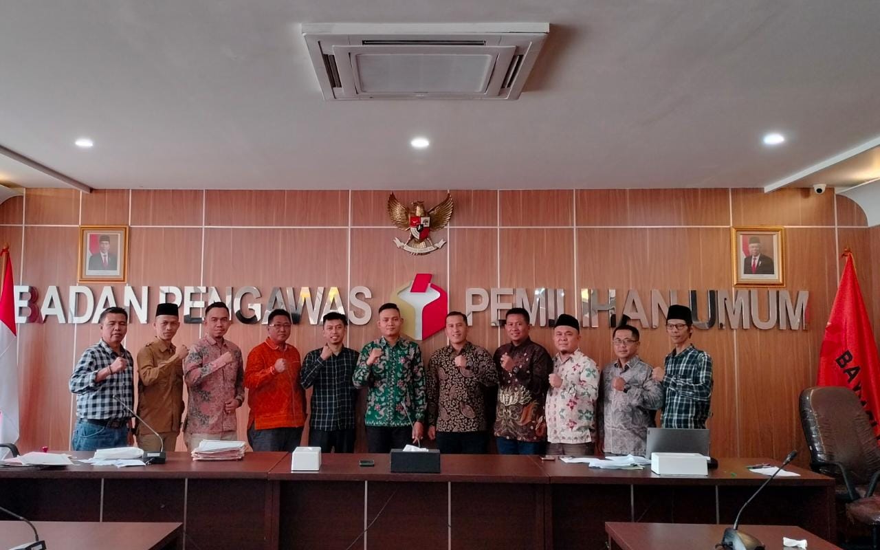 Bawaslu Jambi Serahkan Laporan Pengawasan DPT