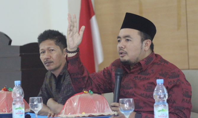 Pentingnya Keterlibatan Masyarakat Awasi Pilkada