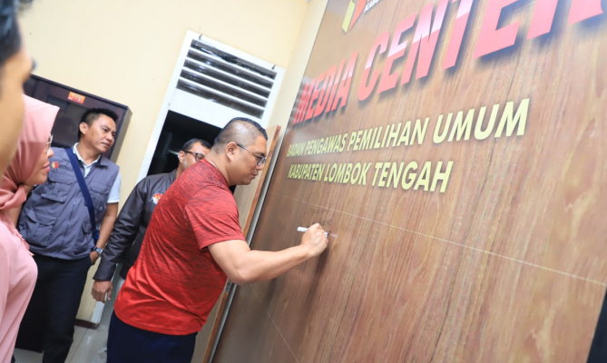 Teliti Proses Pencalonan, Bawaslu Daerah Diminta Perkuat Analisis Hukum