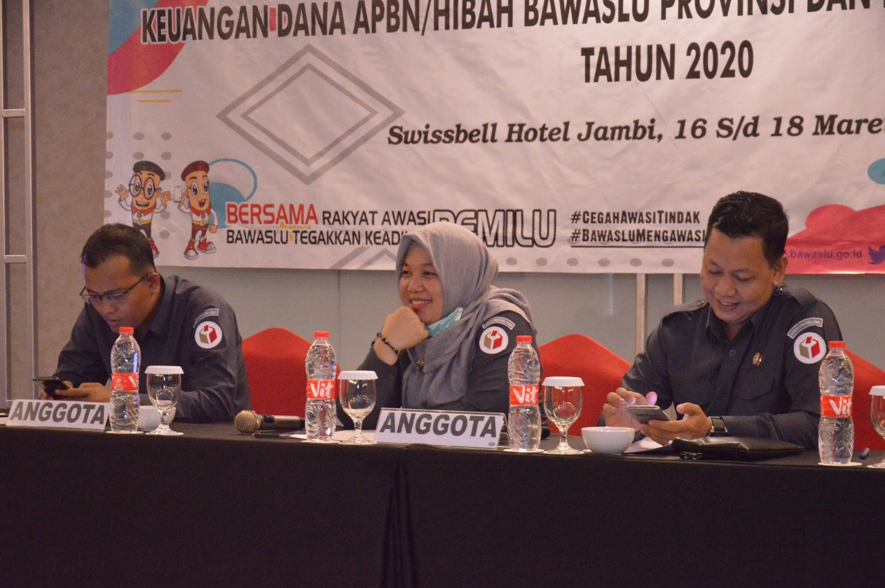 Bawaslu Gelar Rapat Pembinaan Administrasi Keuangan