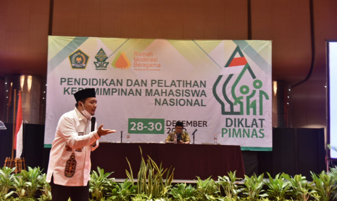 Kepada Mahasiswa Afif Jelaskan Sulitnya Membuktikan Pelanggaran Pemilu