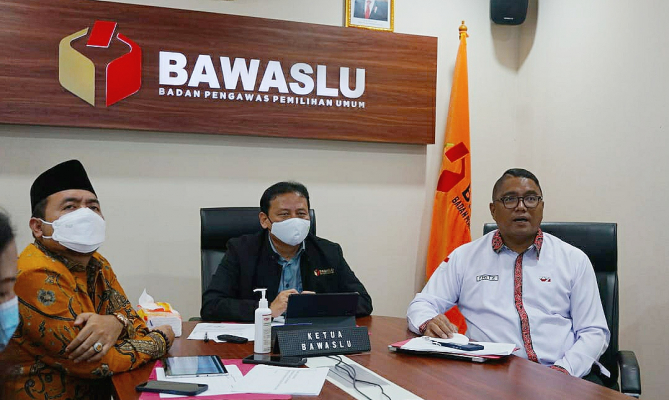 Cek Persiapan PSU via Daring, Abhan Minta Bawaslu Daerah Pelajari Putusan MK