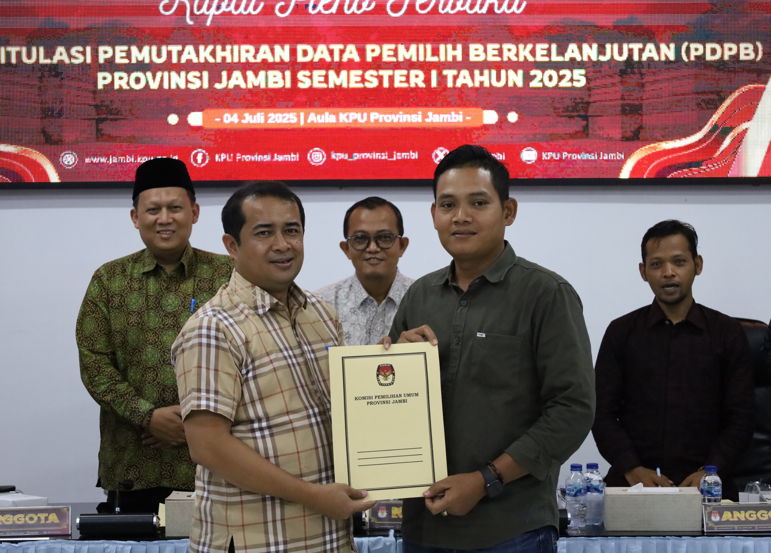 Uji Petik Bawaslu Jambi Temukan Ketidaksesuaian Data Pemilih, 13 dari 16 Pemilih Baru Tidak Valid