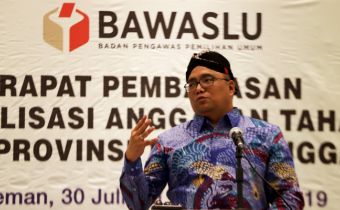 Minta Bawaslu Daerah Cermat Saat Teken Anggaran dalam NPHD
