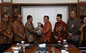 Menkes Nyatakan Siap Bantu Cek Kesehatan Perekrutan Panwascam