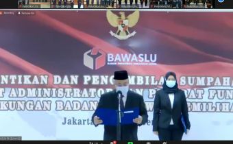 Bawaslu Lantik 257 Pejabat Fungsional dan Administratif