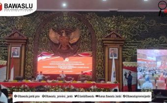 Bawaslu Jambi Hadiri Sidang Paripurna HUT Provinsi Jambi