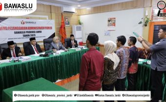 Sidang Lanjutan Pemeriksaan Dugaan Pelanggaran Administratif Pemilu 2024, Bawaslu Jambi Dengarkan Jawaban Terlapor Sekaligus Pembuktian