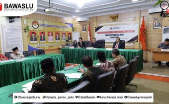 Sidang Pemeriksaan Dugaan Pelanggaran Administratif Pemilu 2024, Bawaslu Jambi Dengarkan Pokok Laporan Penemu