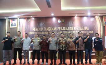Bawaslu Jambi Saksikan Penandatanganan MoU antara KPU dengan Polda Jambi