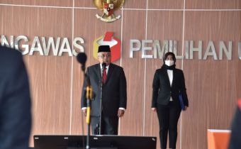 Lantik 21 Pejabat Administrator, Sekjen Bawaslu Harap Cepat Adaptasi dalam Persiapan Pemilu 2024