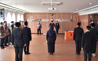 Sekjen Bawaslu Lantik 39 Pejabat Administrator dan Pejabat Pengawas Daerah