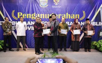 Untuk Kedua Kali, Bawaslu Jambi Raih Informatif dari Komisi Informasi