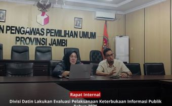 Divisi Datin Bawaslu Jambi Lakukan Evaluasi KIP Tahun 2025