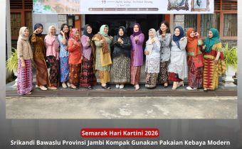 Teguhkan Peran Perempuan, Srikandi Bawaslu Tampil Anggun Gunakan Kebaya Nasional