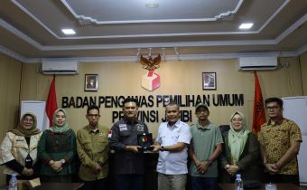 Terima Kunjungan Anggota DPD RI, Perkuat Sinergi Pengawasan dan Demokrasi Berintegritas